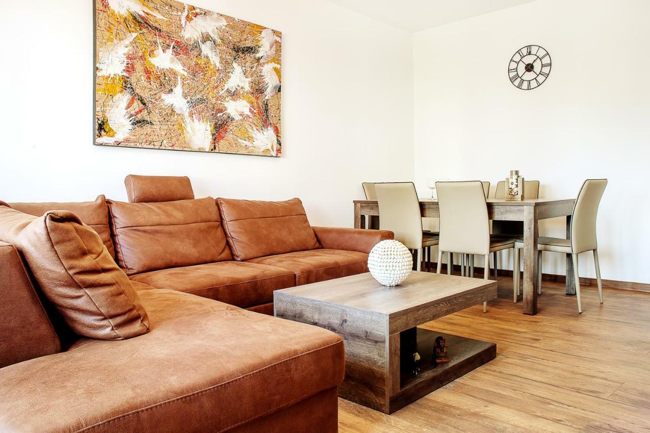 City Place Apartments Beograd Bagian luar foto